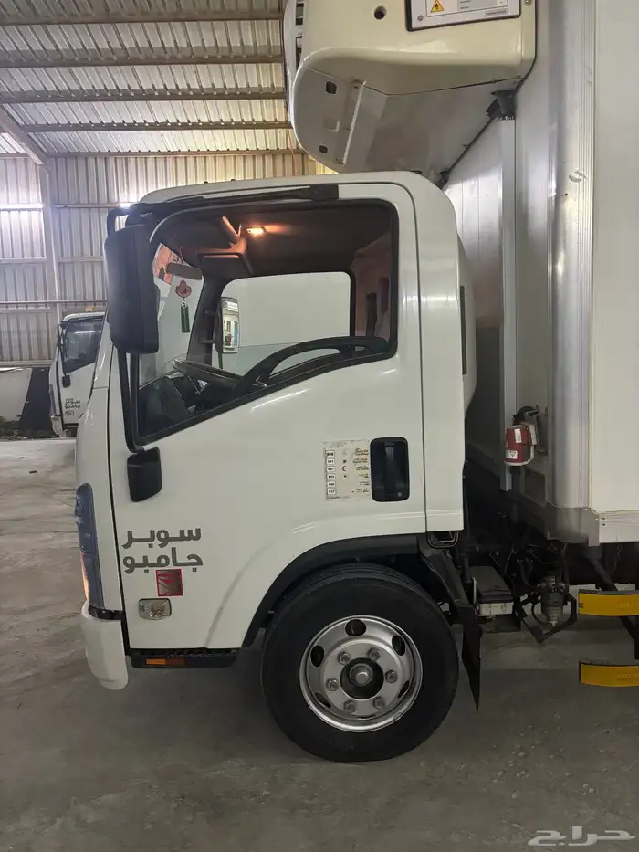 ايسوزو دينا 5