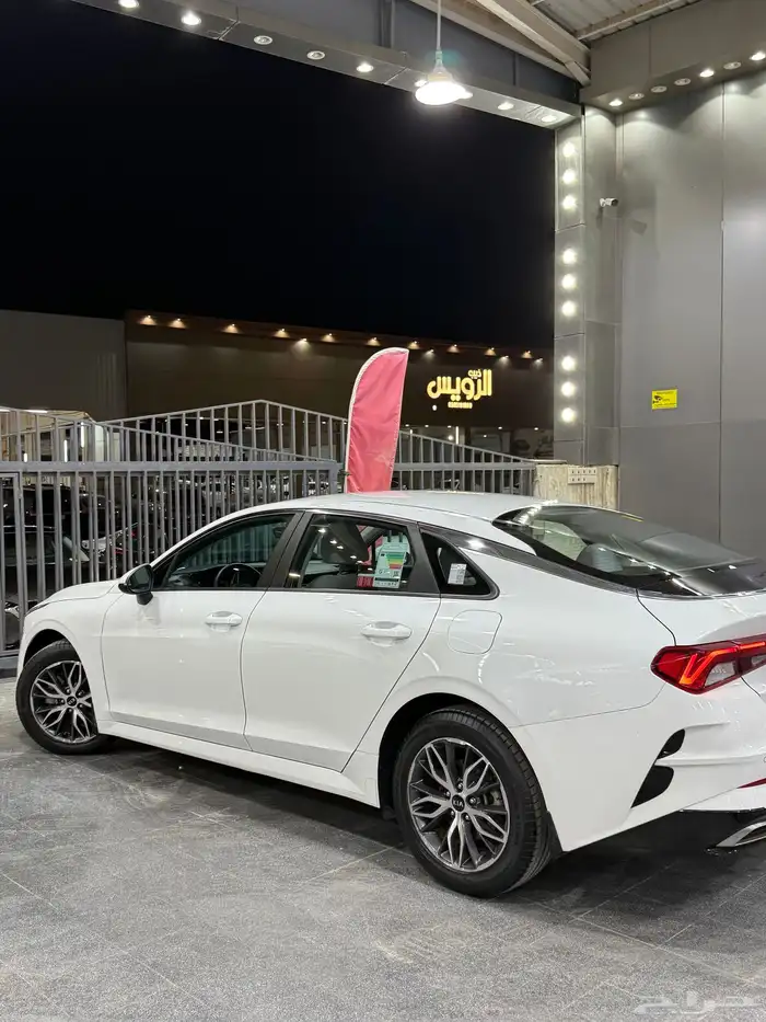 كيا K5 مطور 2021 متوفر لدى معرض(عبيد الرشيدي) 7