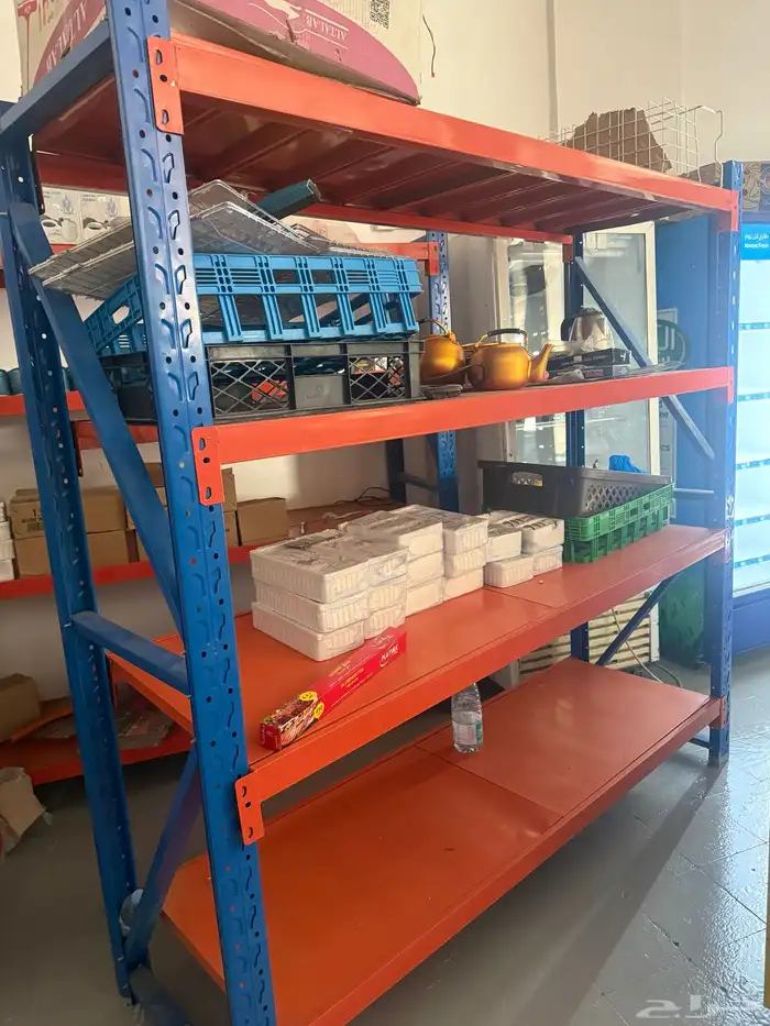 رفوف وثلاجه وادوات بقاله للبيع 1