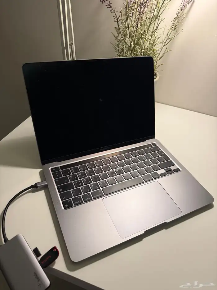 ماك بوك برو 13 بوصة شريحة M2 256 0