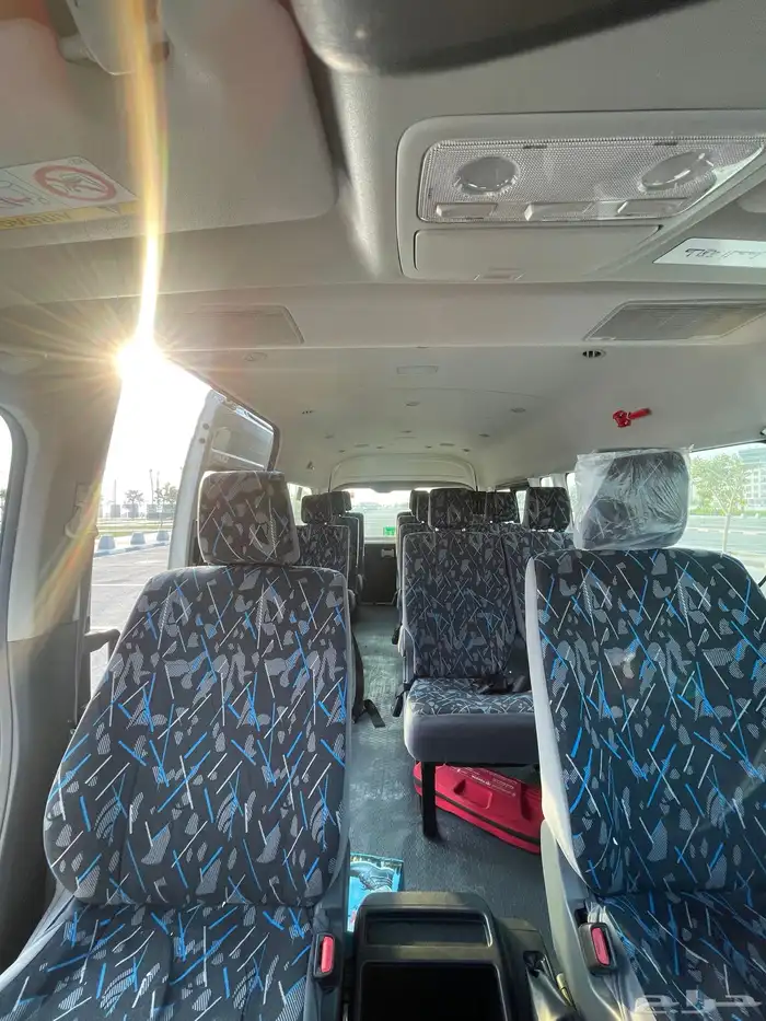 باص تويوتا 2024 ماشي 60 بنزين 9