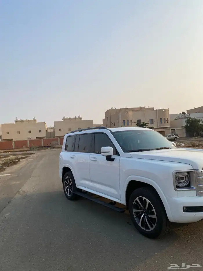 هافال H9فل كامل ماشي 2800 كيلو فقط نضيف بحالة الوكالة 7