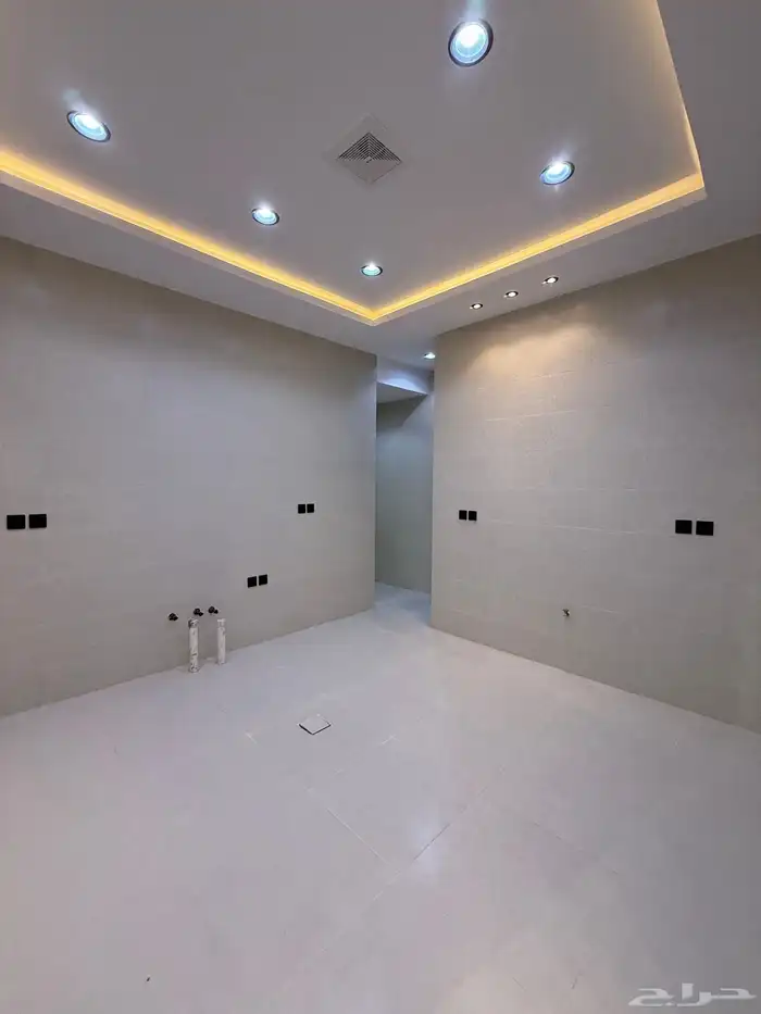 للبيع شقق علويه ببلكونه وإطلاله رائعه ف ابها خلف المستشفى 9