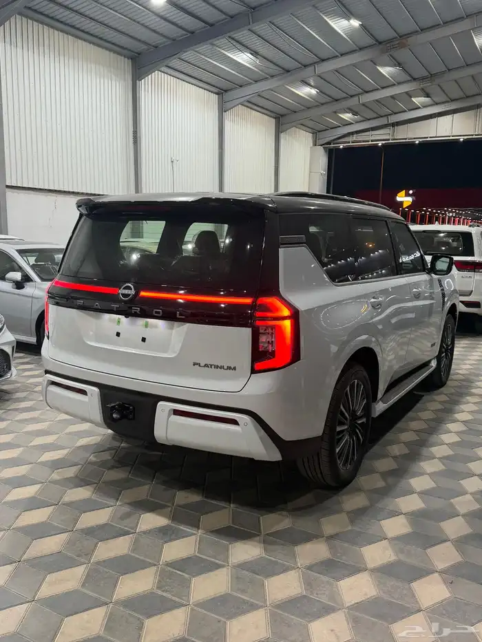 نيسان باترول 2026بلاتينيوم توين توربو خليجي كاش ويوجد بنوك 6