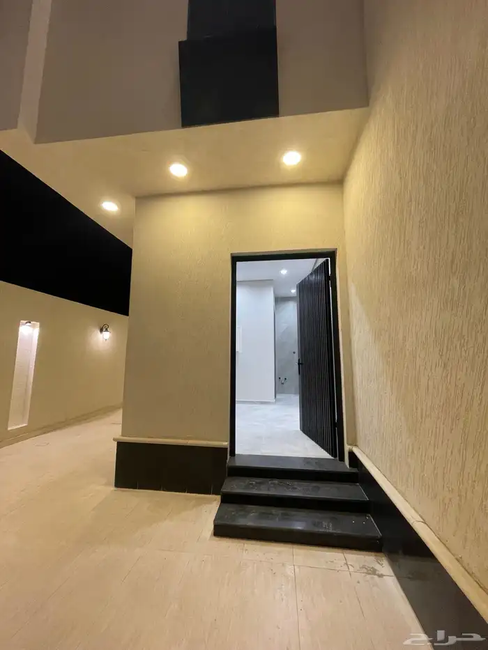 فلل للبيع حي الشروق 4