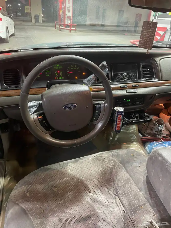 فورد فكتوريا 11