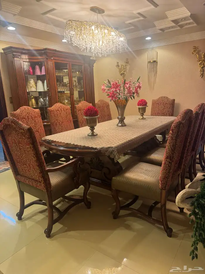 طاولة للبيع 0