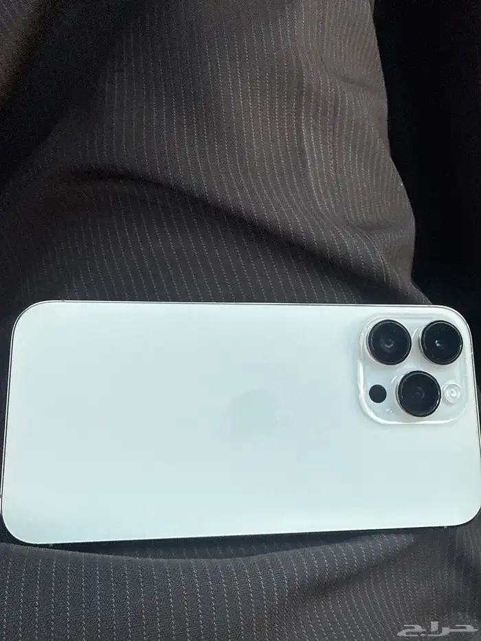 للبيع 2 ايفون نضيفه شرط 16 14 0