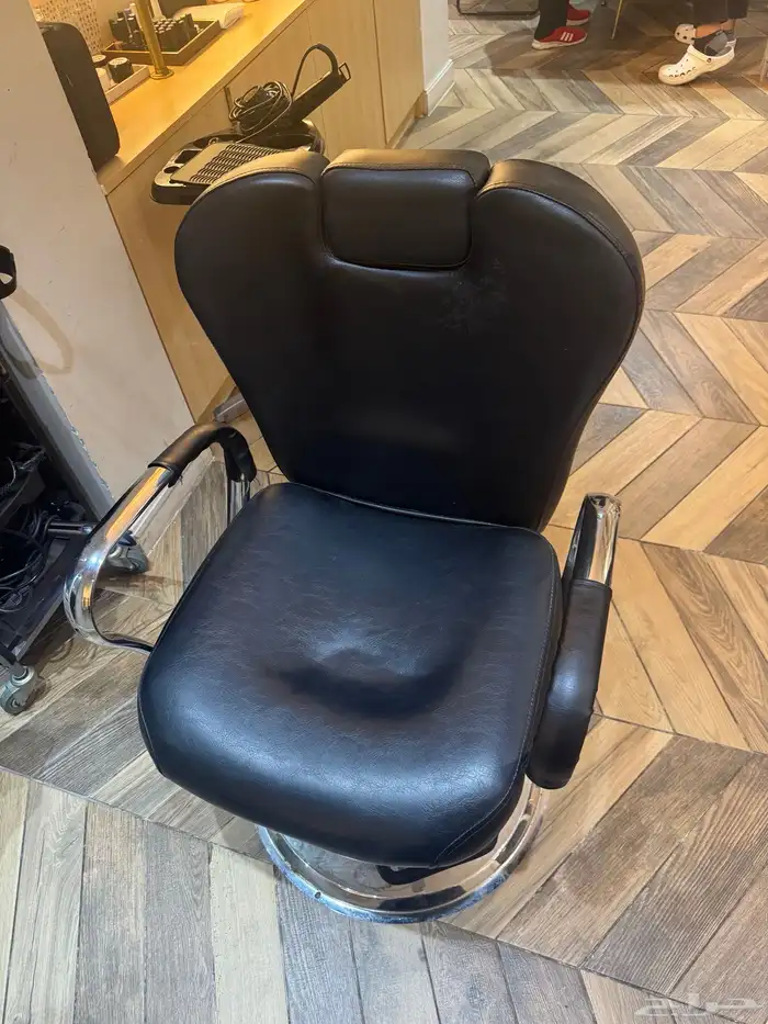 أدوات صالون بالجبيل البلد 4