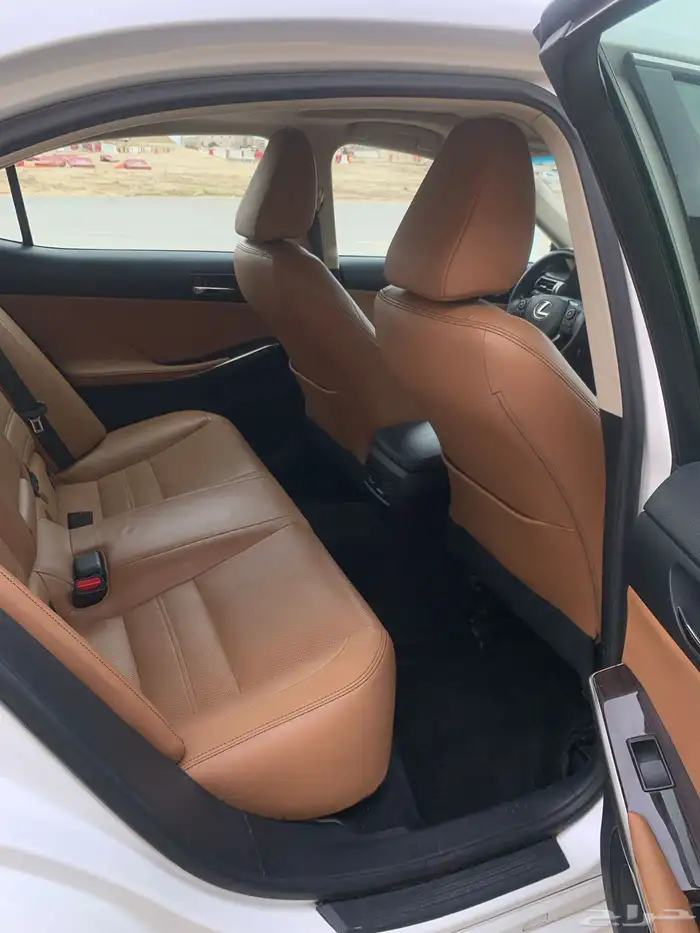 لكزس is350 ممشى قليل 2014 10