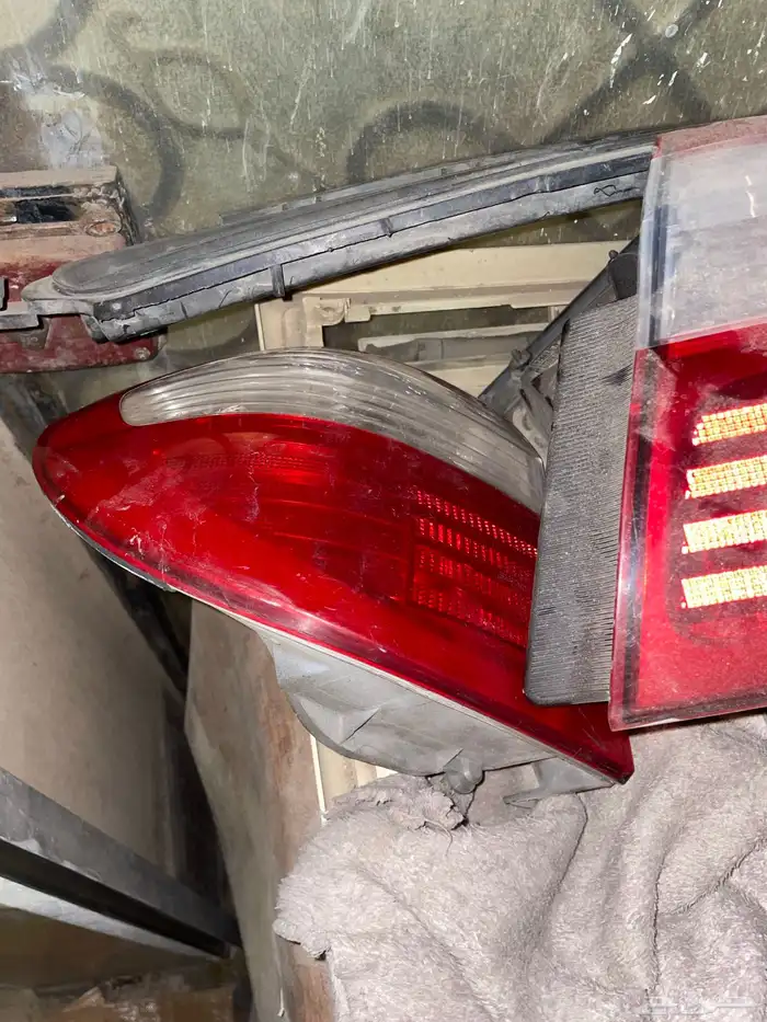 ديكور درج كامري3-4 اسطبات و ديكور قير مكسيما0-2008 1