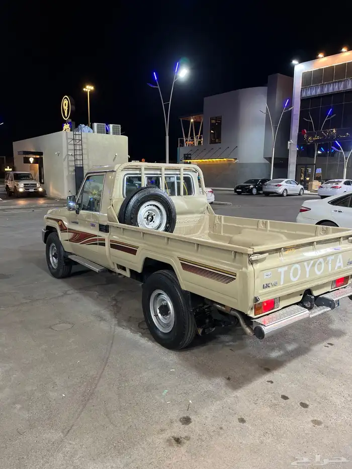 للبيع شاص بريمي2010 4