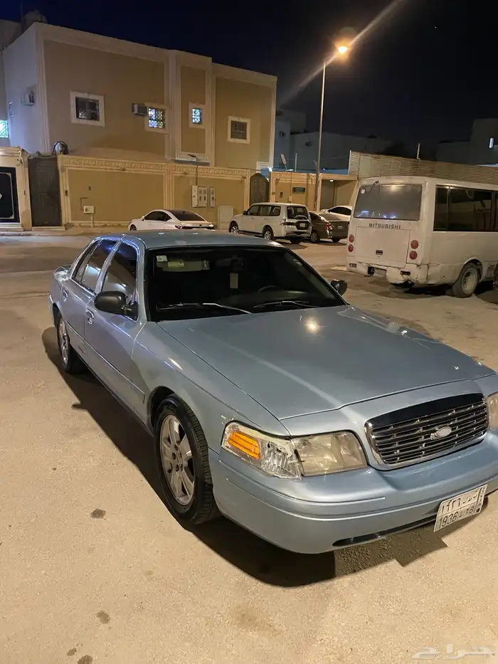 فورد فكتوريا 1