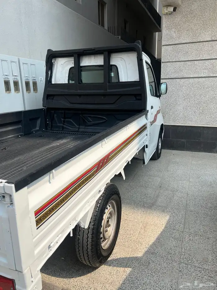 دباب ديهاتسو 2015 نظيف للايجار 1