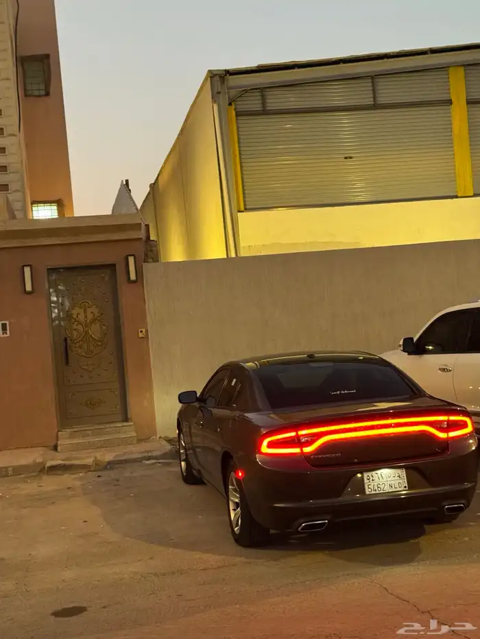 دودج تشارجر SXT 1