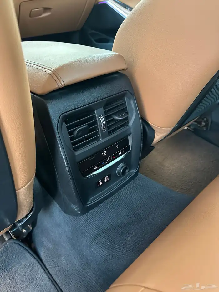 بي ام دبليو 330im وكالة تشييكات وكالة الفردان 30