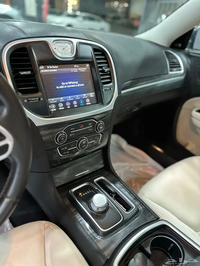 كرايزلر C300 لميتد بلص 2021 لدى معرض(الرشيدي) 27