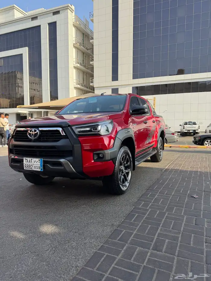 هايلكس ادفنشر بنزين 6 سلندر 7