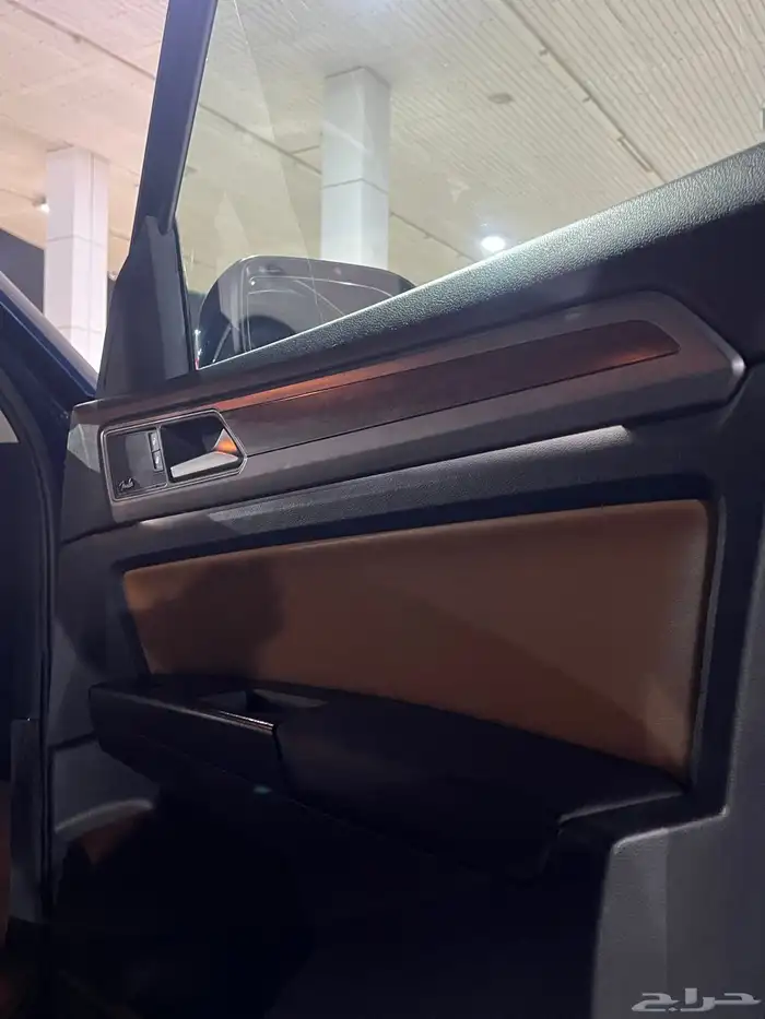 فولكس فاجن تيرامونت R-Line 2019 باسم (أمير) بحالة الوكالة 44