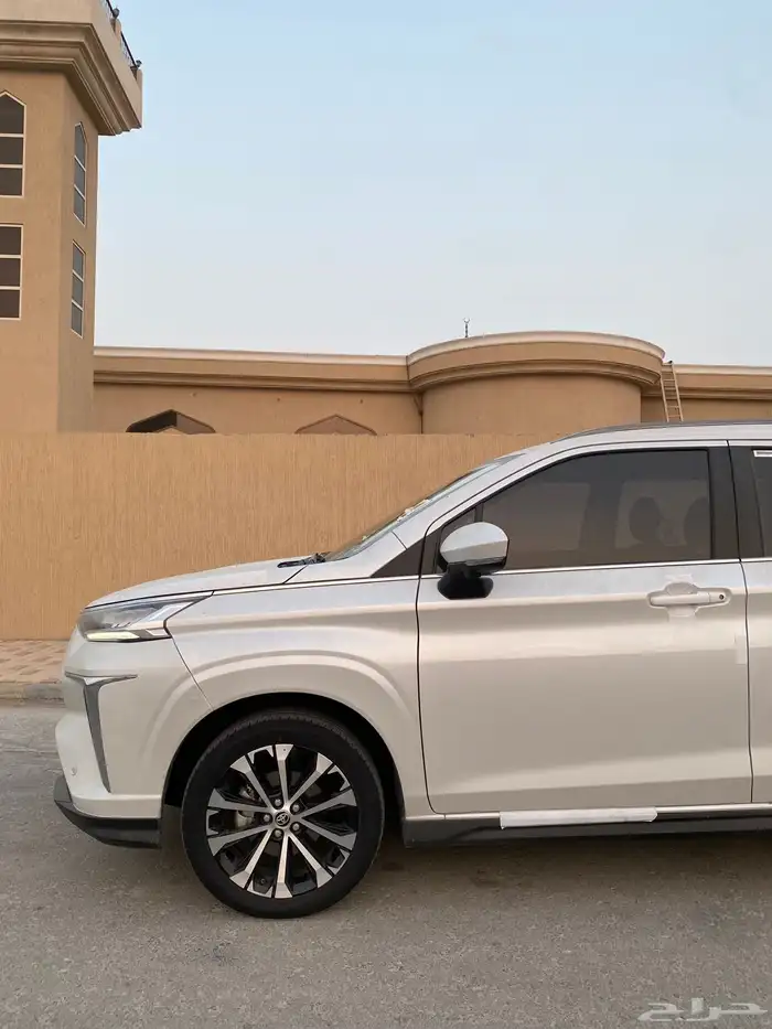 فيلوز تويوتا ممشى قليل ( الاحساء ) 1