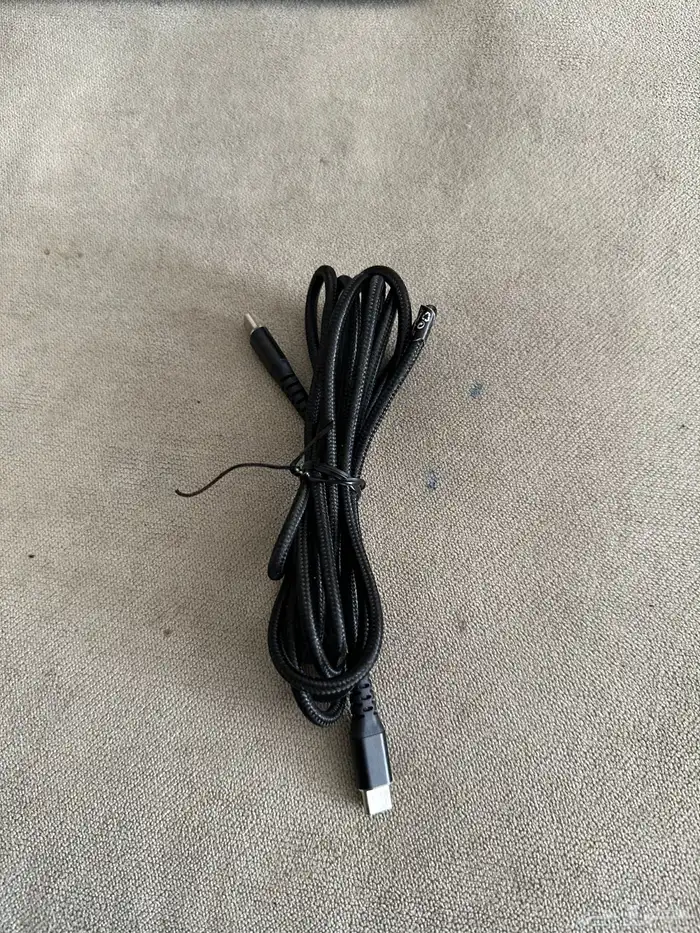 توصيلا وشواحن واسلاك 12