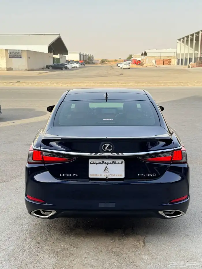 للبيع لكزس 2019 - ES350- سي سي بحالة الوكاله 5