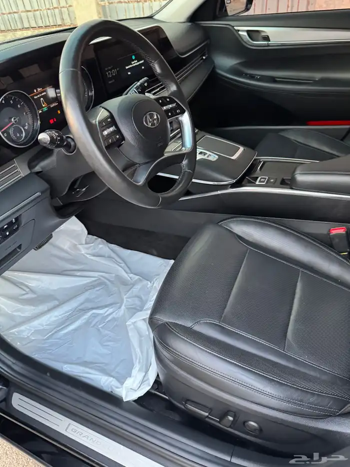 ازيرا 2020 بنزين 7