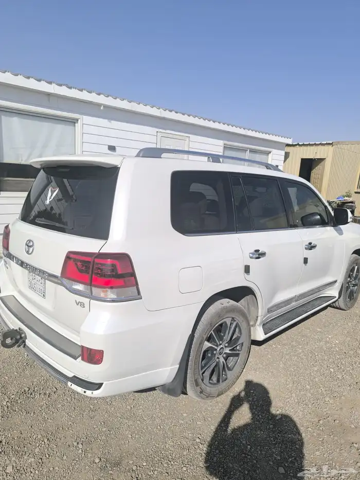 لاندكروزر 2020 وكاله 1