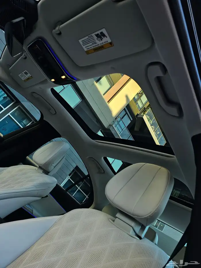 مرسيدس بنز E350 2024 34