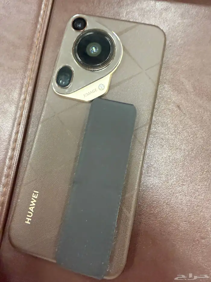 هواوي بيورا 70 الترا 6