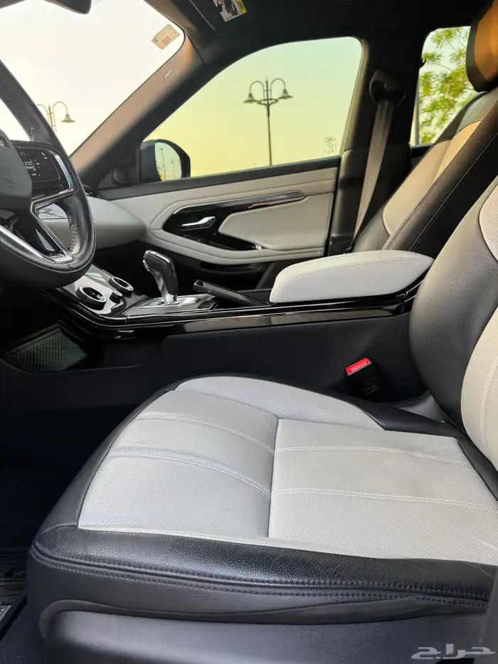 لاندروفر ايفوك 2022 وراد الناغي 22