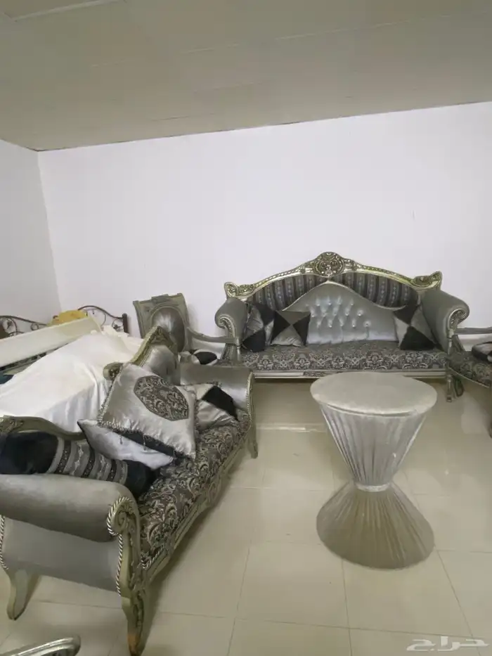 كنب مستخدم للبيع 0