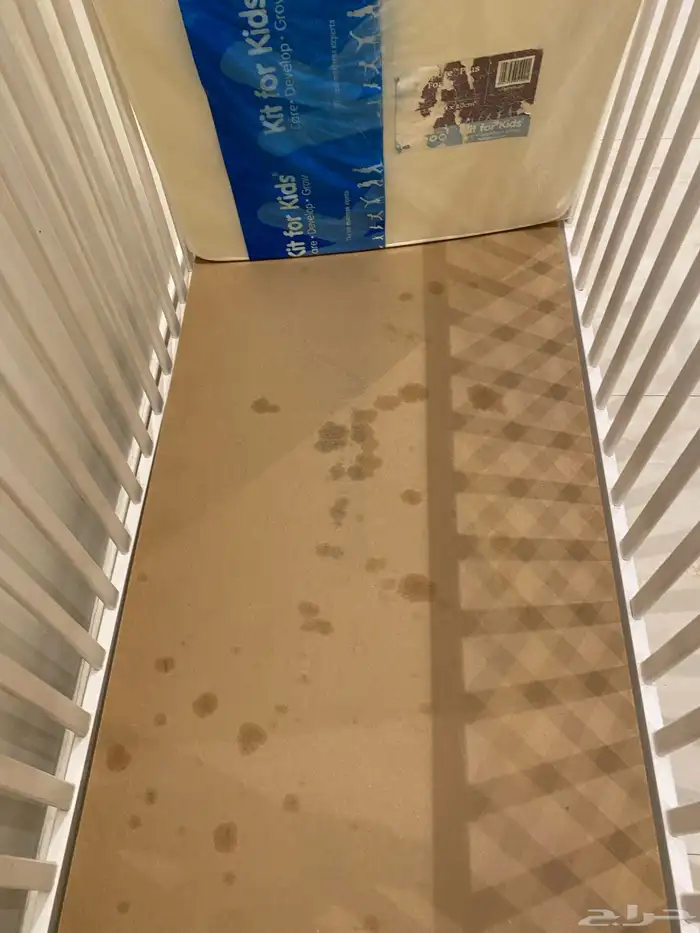 سرير أطفال خشب مع مرتبة 3