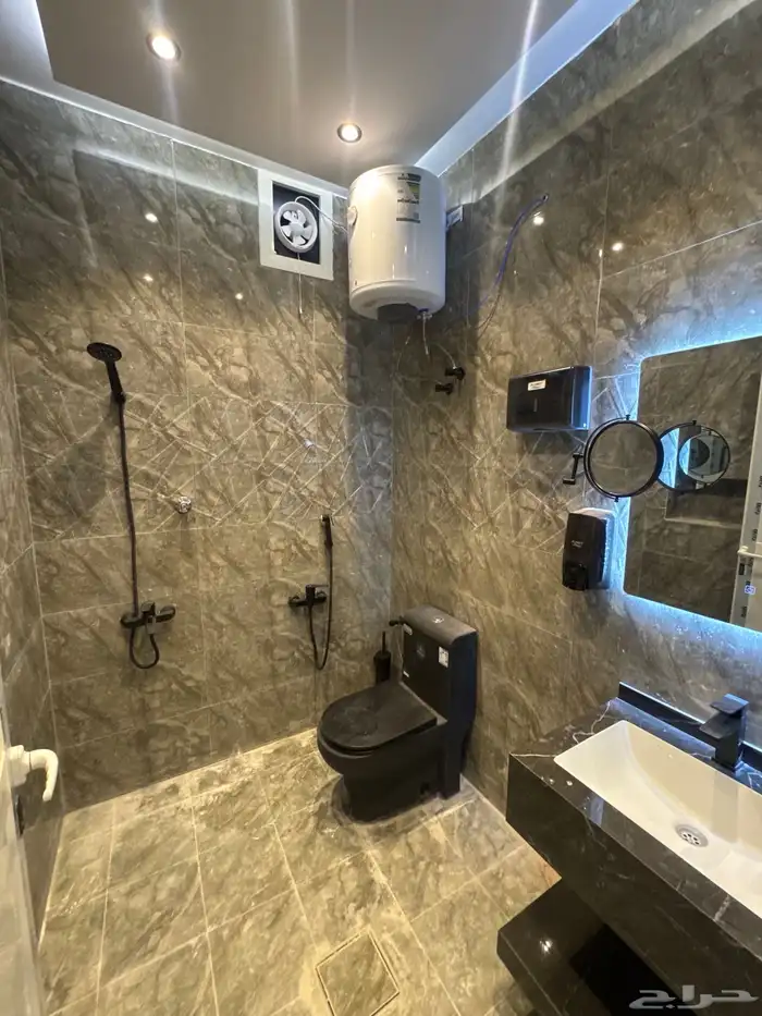 شقق للإيجار عدد 7 شقق للأستثمار كشقق مخدومه ( طويق ) 6