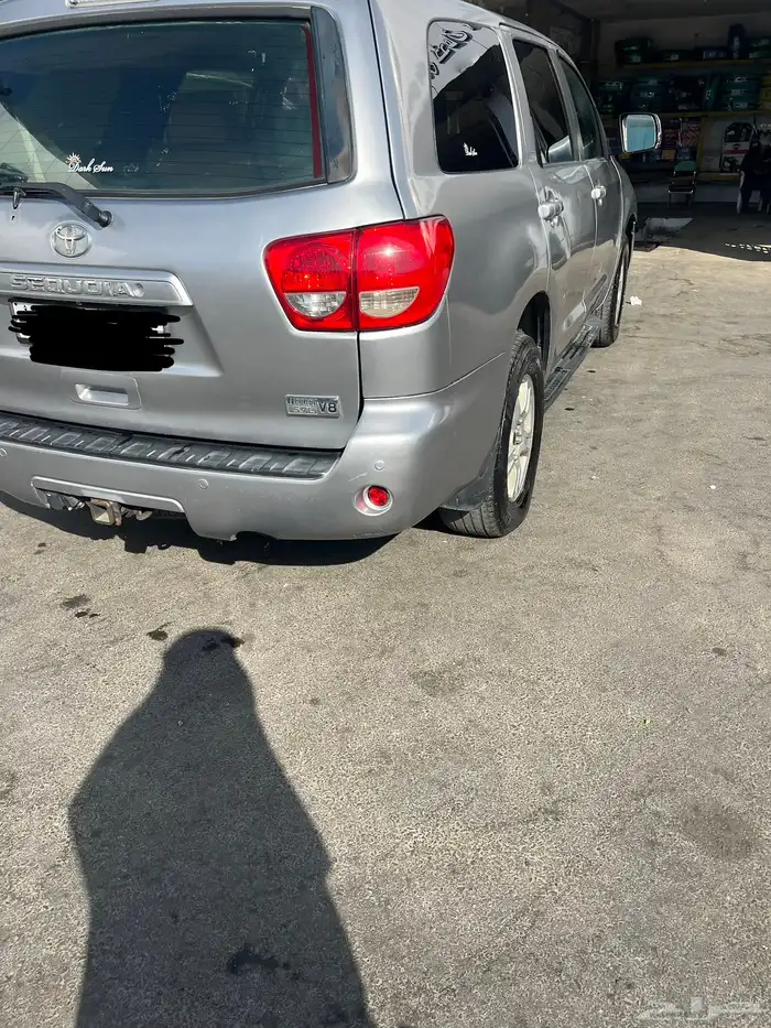 سكويا 2009 بدون دبل نظيفه استمارة وفحص مجدده 5