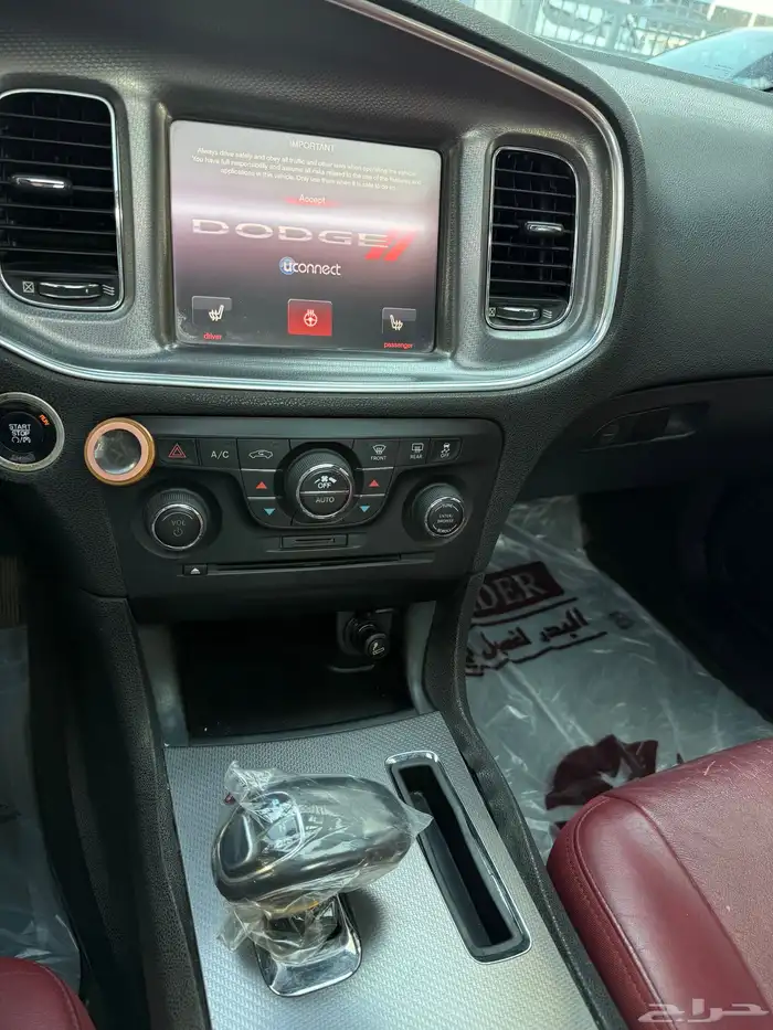للبيع دوج تشارجر 2014 24