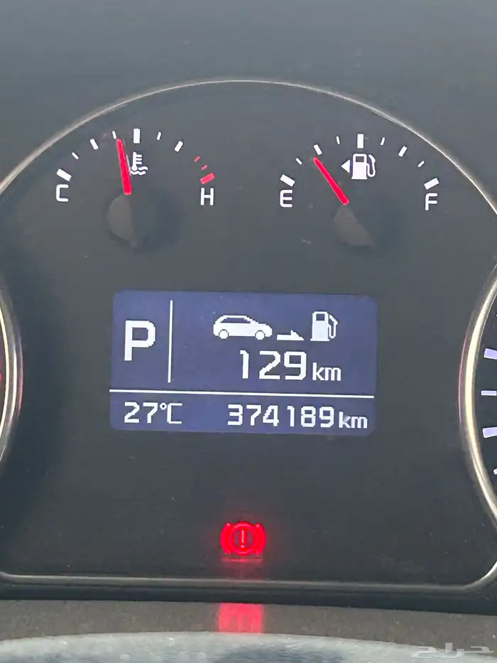 كيا كارينز 2017 11