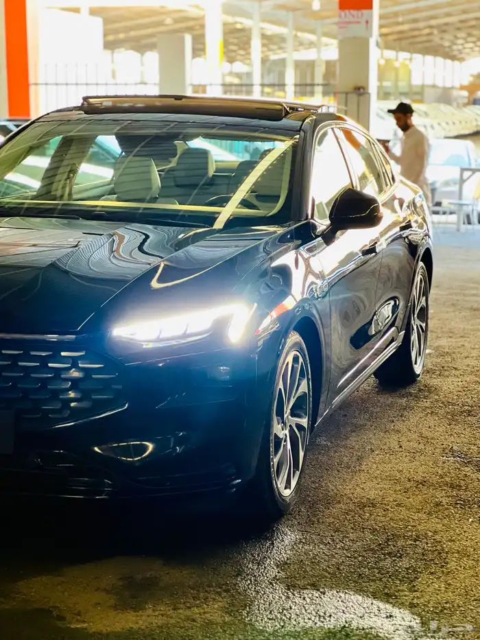 فورد تورس تيتانيوم فل كامل موديل 2023 30