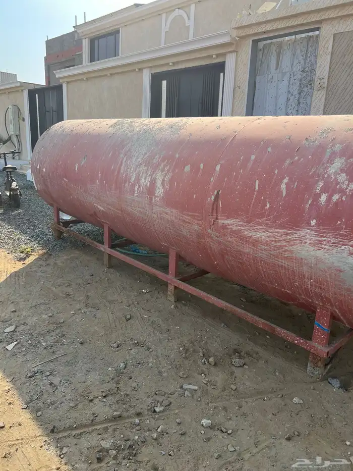 خزان ماء 5 ونص طن نظيف السعر 800 0