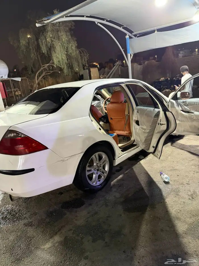 هوندا اكورد 1