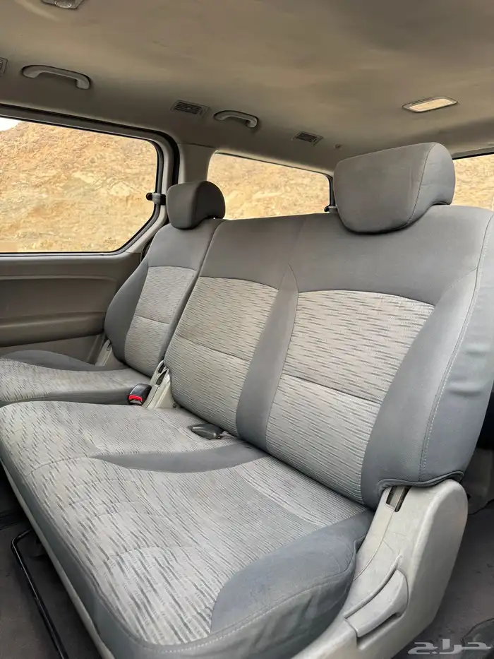 هونداي H1 مخزنه 2012 تم البيع 10