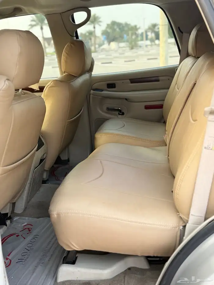 كاديلاك اسكاليد 2005 قمه النضافه 16