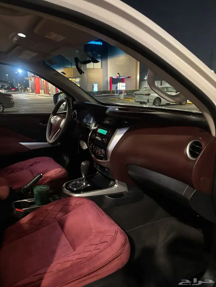 نيسان نافارا 2017 (قير اوتماتيك) 19