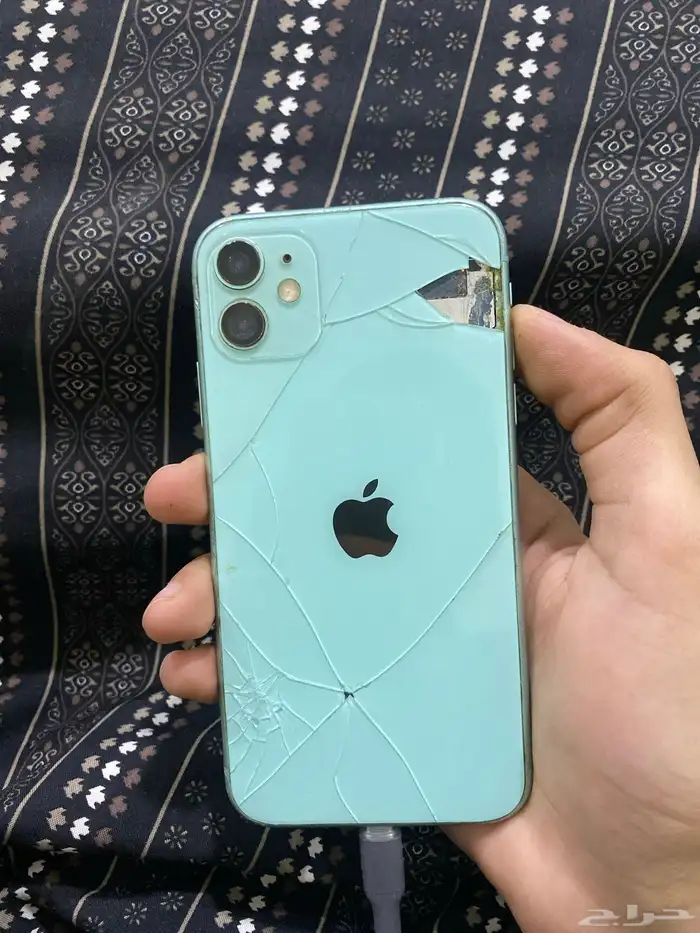 ايفون 11 2