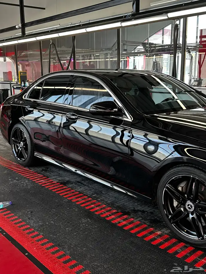 مرسيدس E400 AMG 2017 مصدوم 3