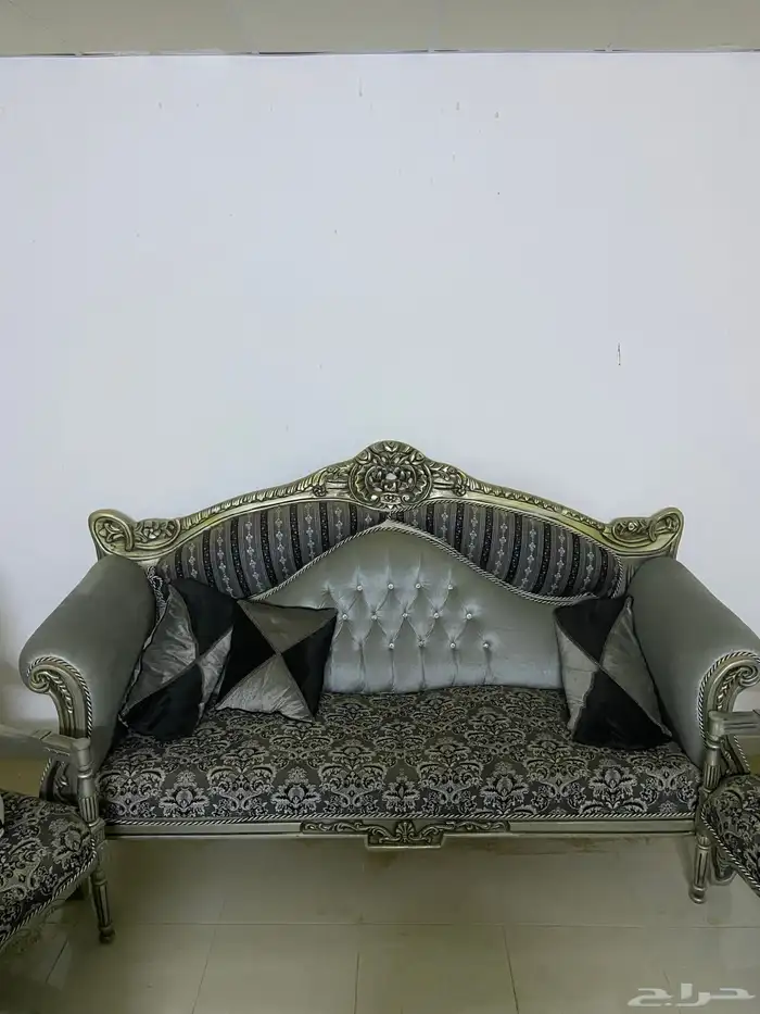 كنب مستخدم للبيع 1