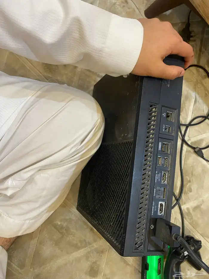 Xbox إ الجهاز نظيف لا يشكو من أي شيء ما قد فك مع 4