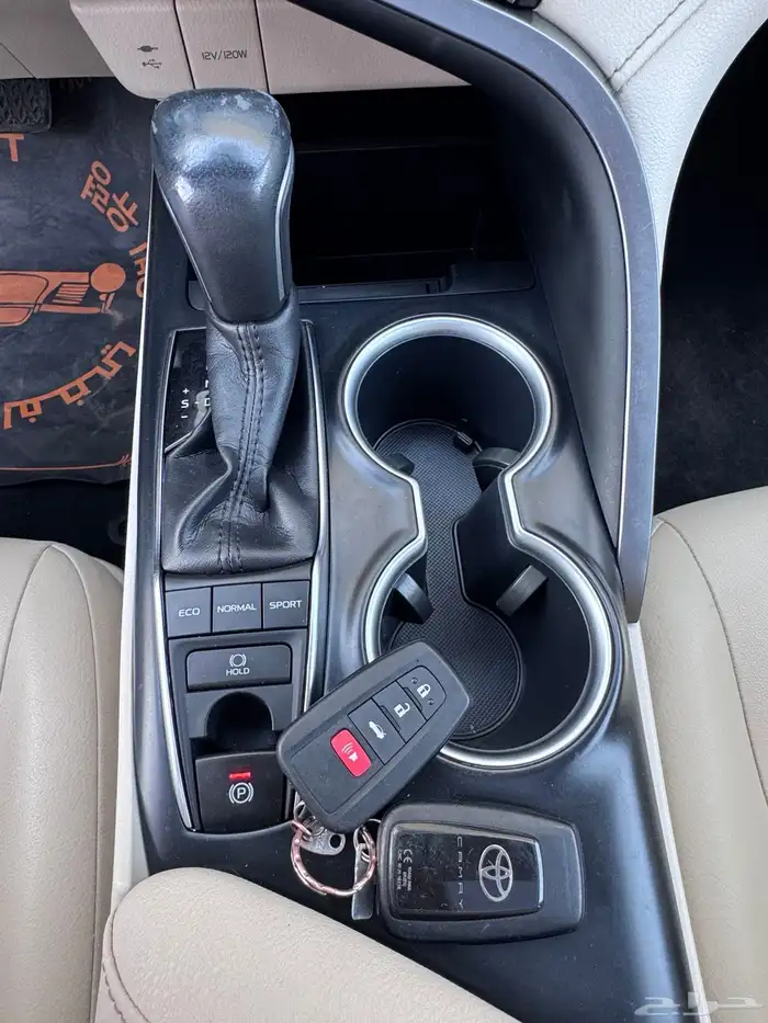 تويوتا كامري قراندي V6   2020 22