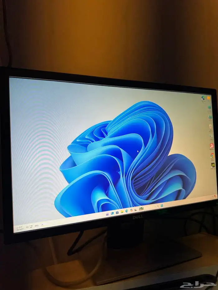 الكمبيوتر الالعاب PC مع شاشة ديل 3