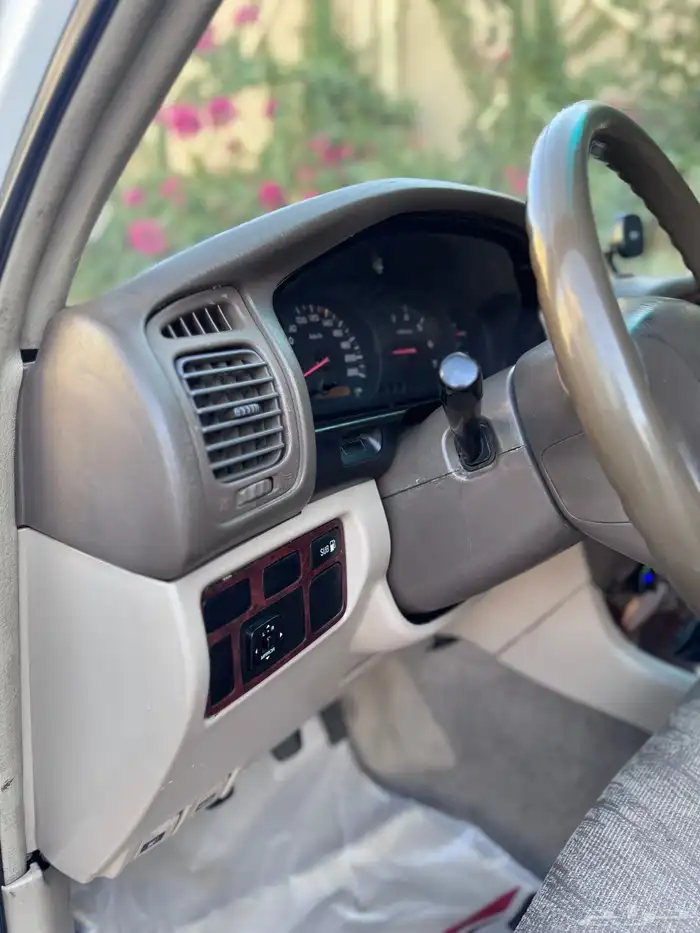 لاندكلوزر 2001 اسبير علاق اساس قير عادي اساس 7